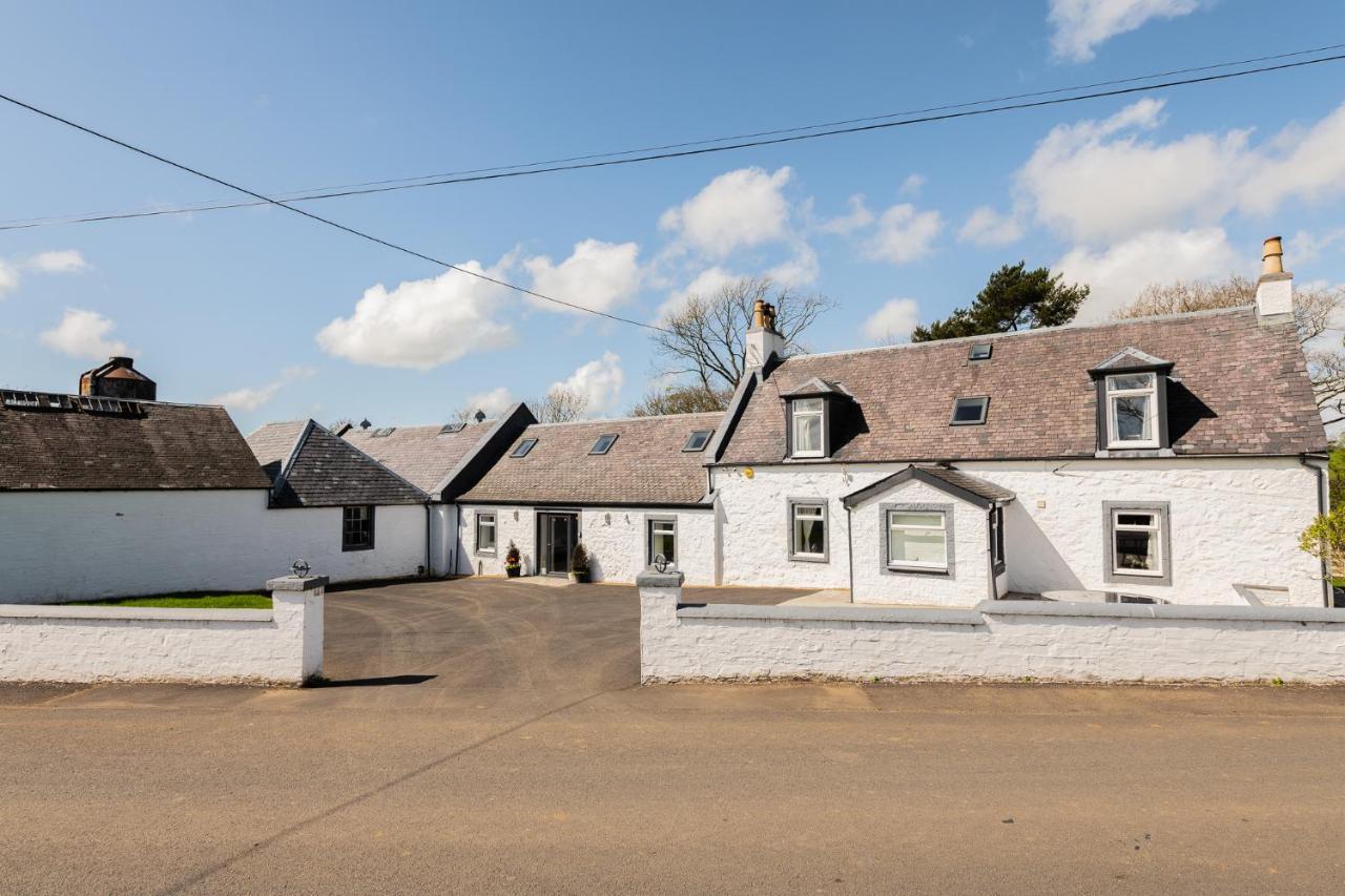 Nether Newton - Sleeps 12, Hottub, Sauna, Private Garden Newmilns Bagian luar foto